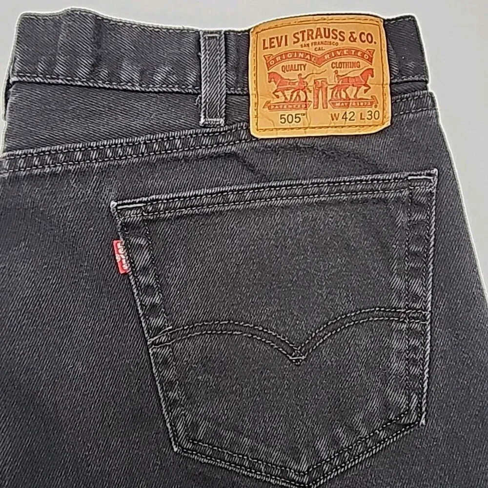 Levi's 505 Denim Jeans Black Wash Men Sz 42 x 30 Red Tab Cotton Regular Fit Zip